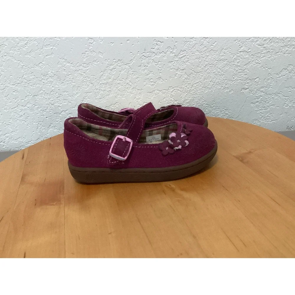 UGG Mary Jane Shoes Kids‎ Size 7 Magenta Purple Suede Shearling Flower Applique